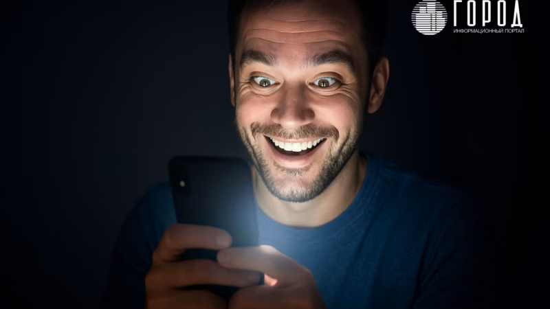 Акции VK рухнули на 5% после удаления из App Store